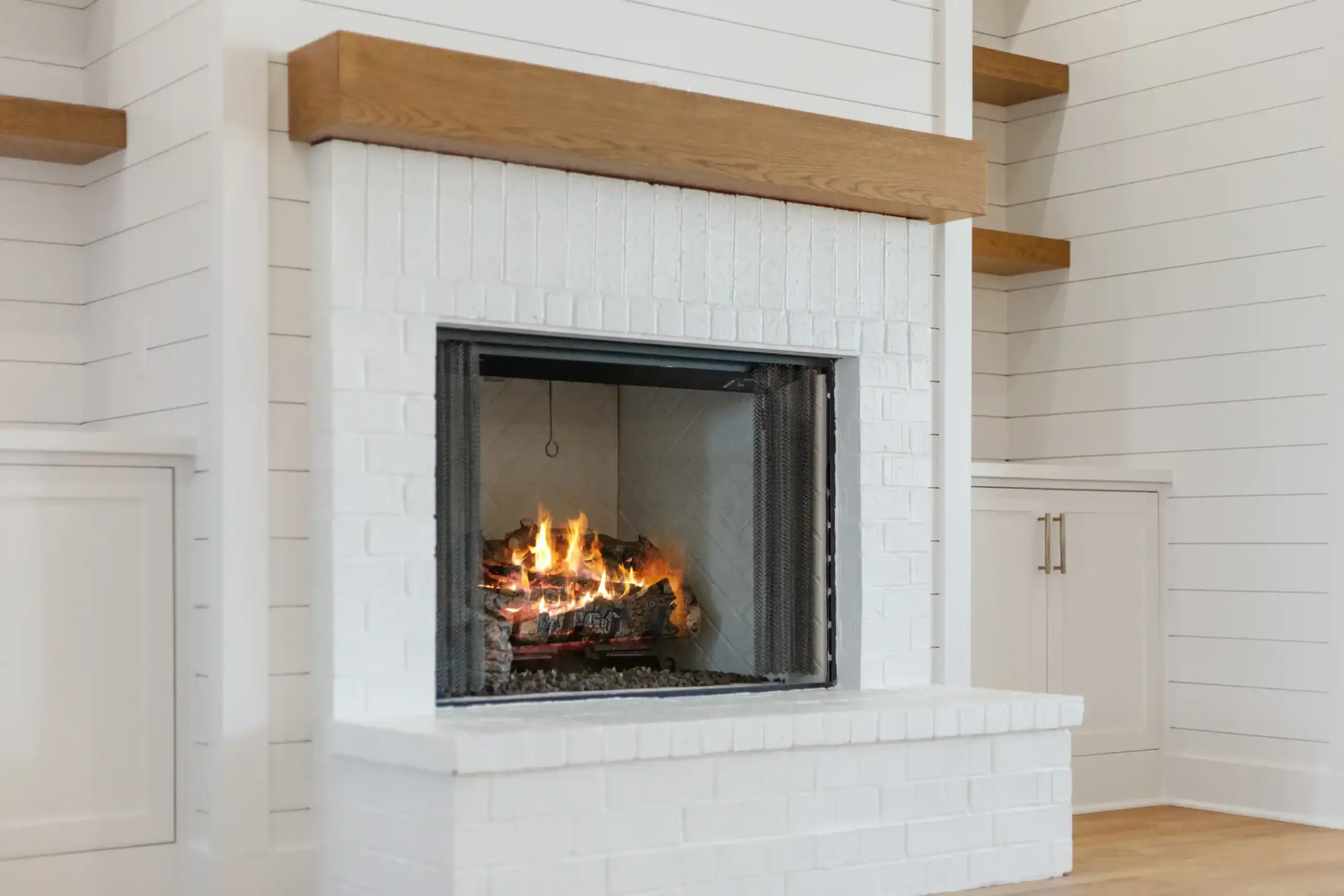 Keith Gunn Construction Waco, Texas - Beautifully Designed Fireplaces