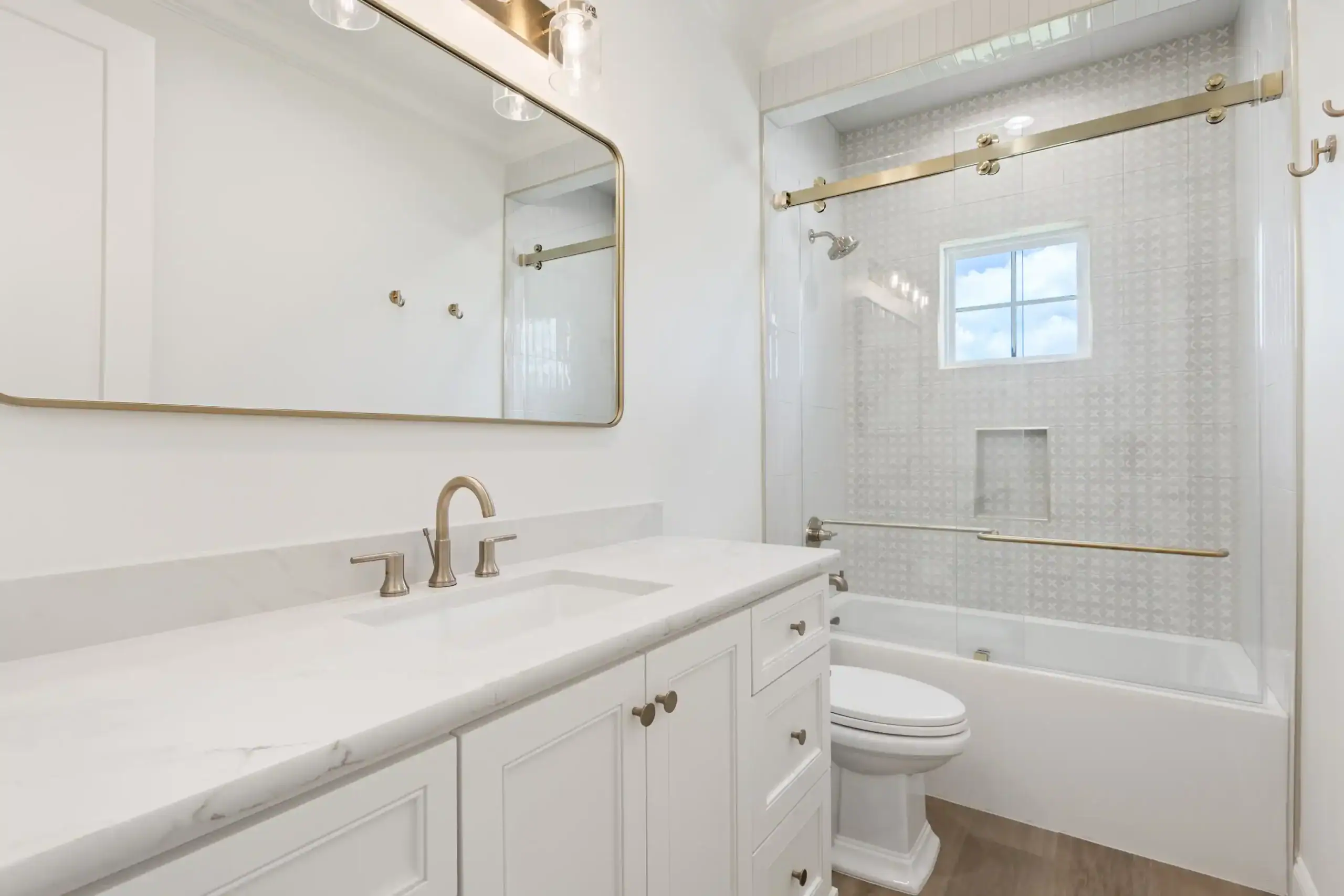 Keith Gunn Construction Waco, Texas - Beautiful Bathroom