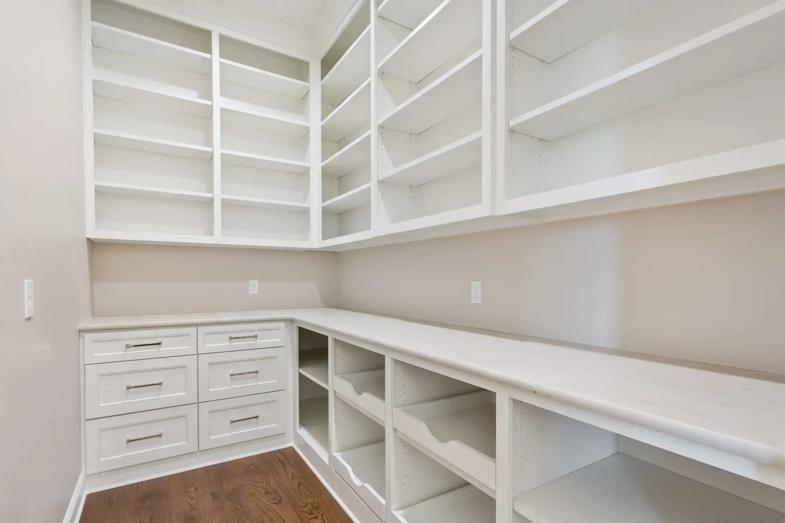 Keith Gunn Construction Waco, Texas - Spacious Tailor Built Professionals