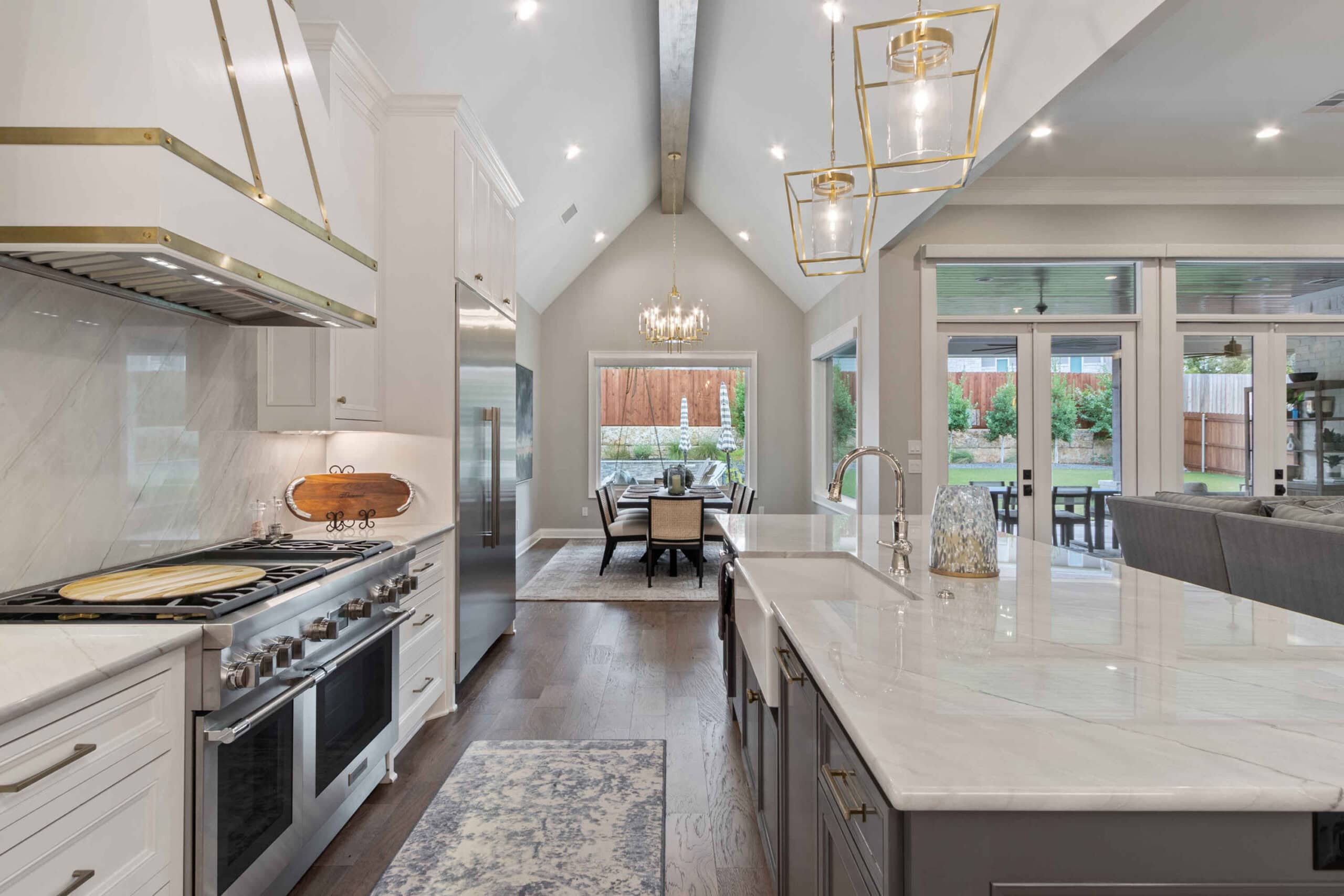 KGC Keith Gunn Construction Waco, Texas - Cen-Tx Luxury Interior Living