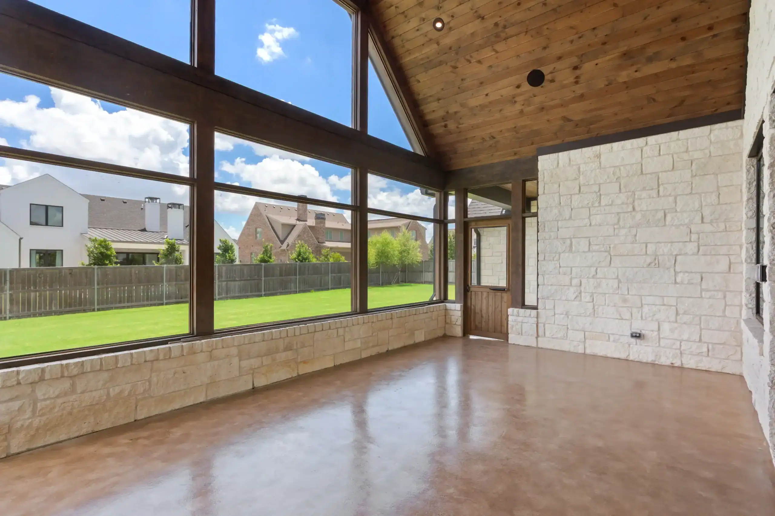 Keith Gunn Construction Waco, Texas - Interior Patio Living Space