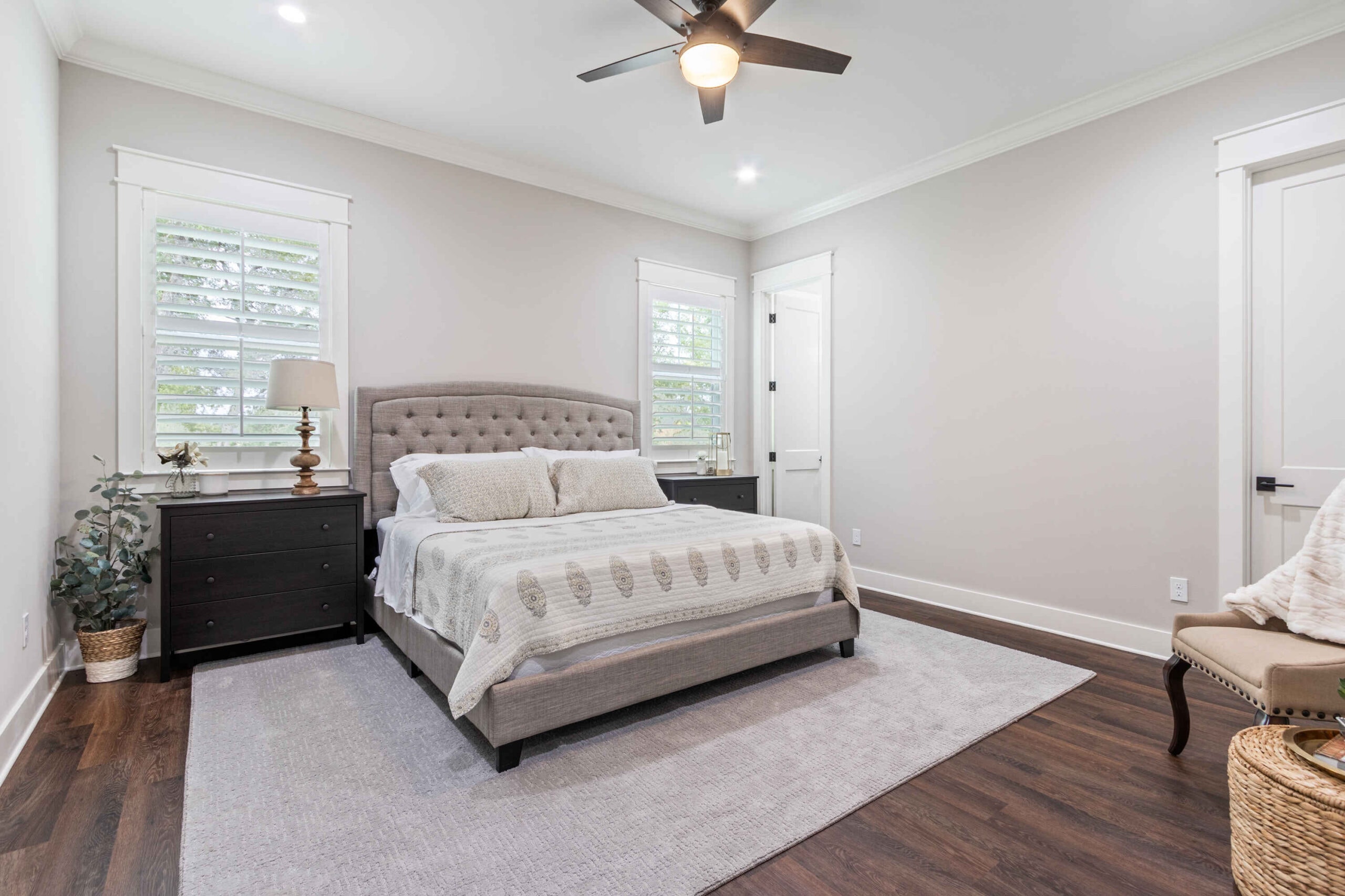 Keith Gunn Construction Waco, Texas - Luxury Master Bedroom Built By Design
