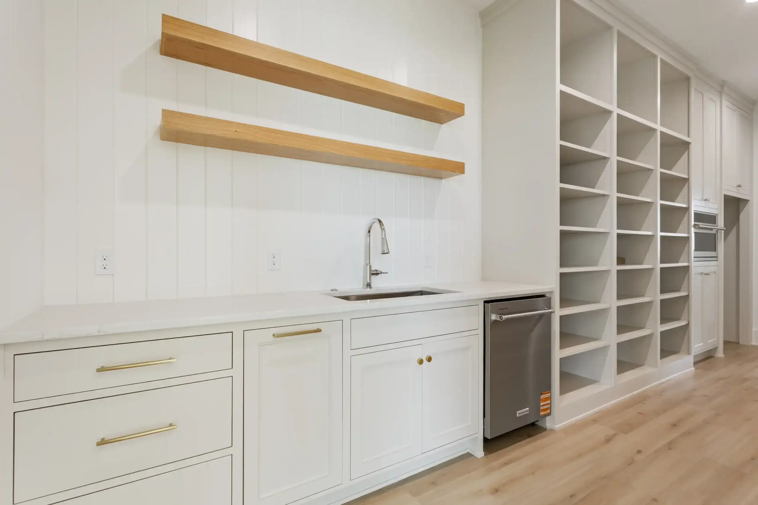 Keith Gunn Construction Waco, Texas - Central Texas Personal Design Pantry Area