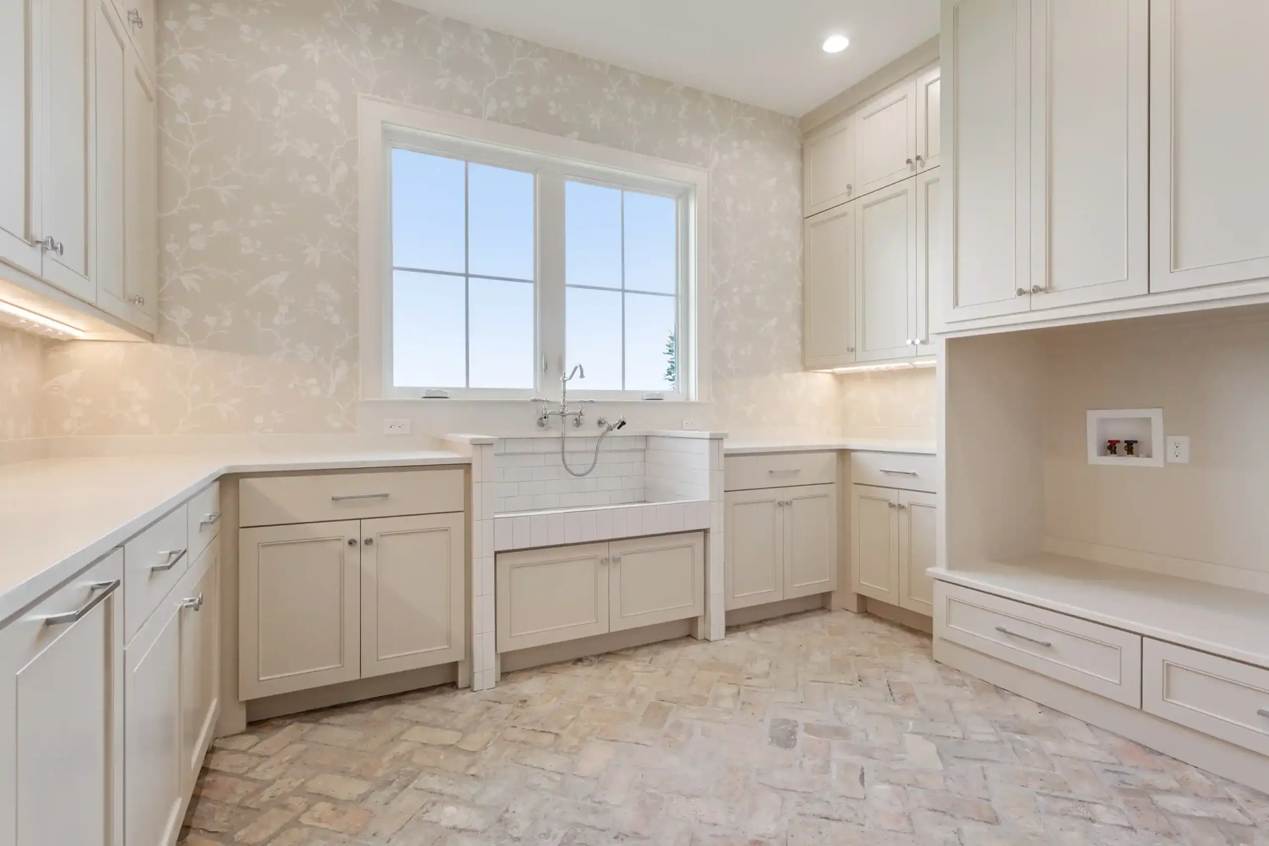 Keith Gunn Construction Waco, Texas - Utility Rooms with Personal Touches