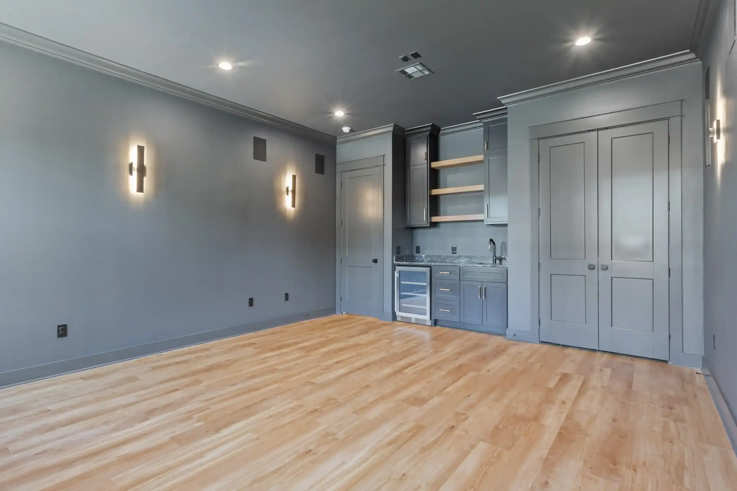 Keith Gunn Construction Waco, Texas - Highend Personalized Design Family Areas