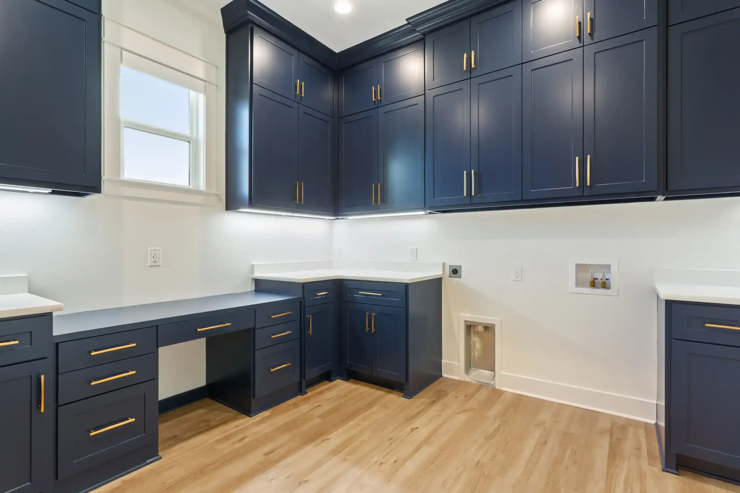 Keith Gunn Construction Waco, Texas - One of a Kind Luxury Utility Area